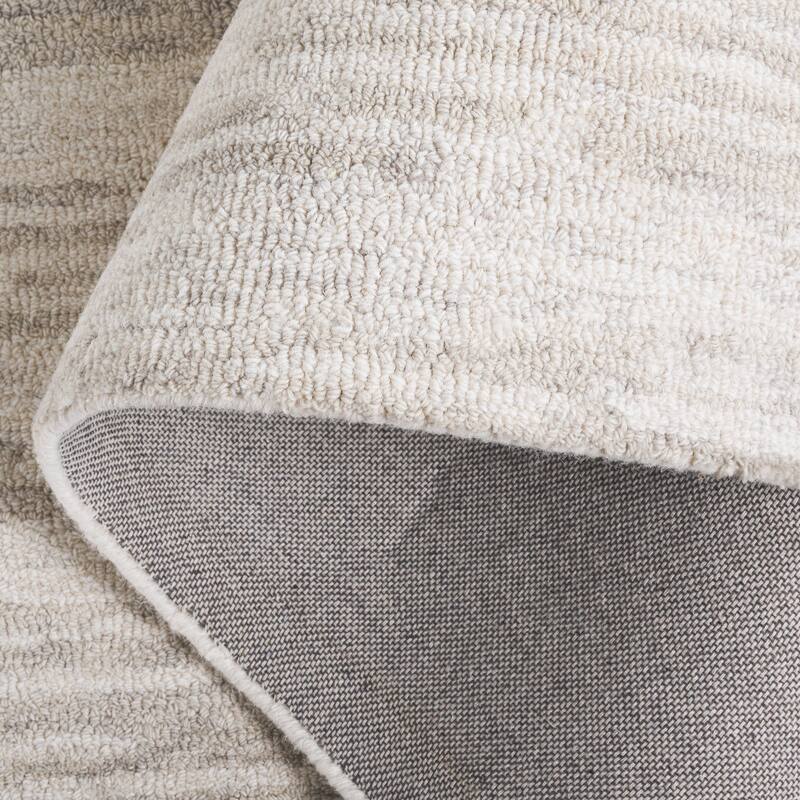 SAFAVIEH Handmade Ebony Sandy Wool Rug