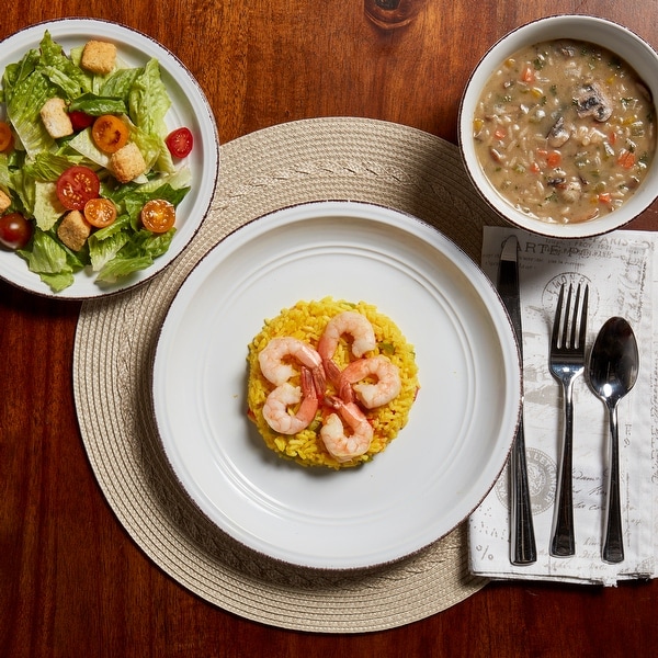 White farmhouse dinnerware 2025