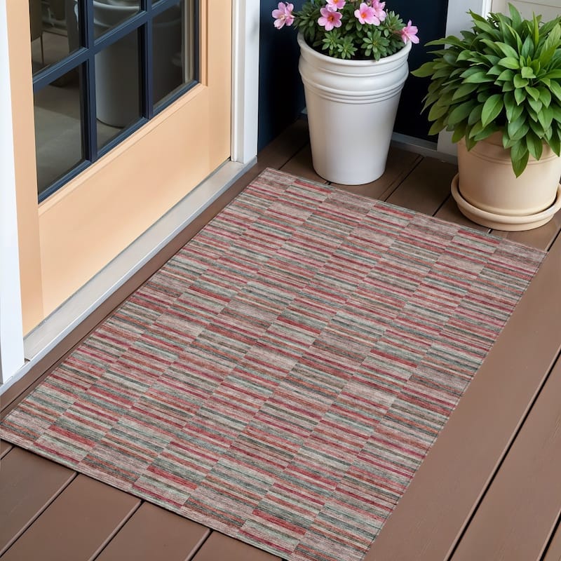 HomeRoots Striped Transitional Rectangle Outdoor Rug - 3' x 5'