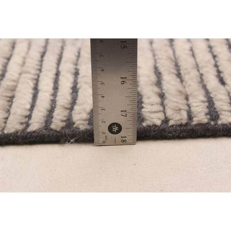 ECARPETGALLERY Hand-knotted Tangier Beige Wool Rug - 7'1 x 9'10