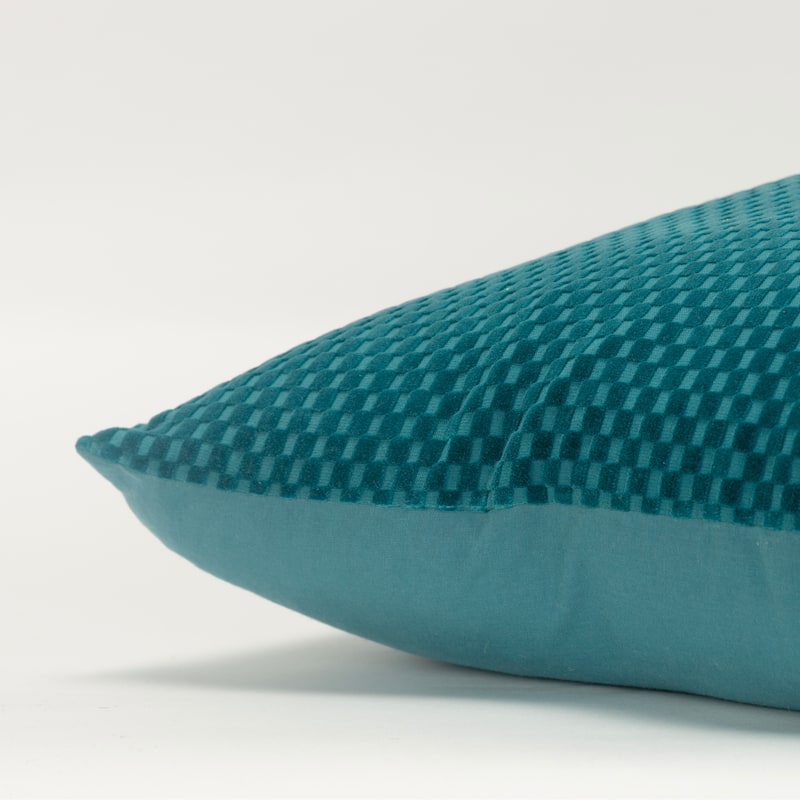 Rizzy Home Transitional Pillow Cover - 20" x 20"
