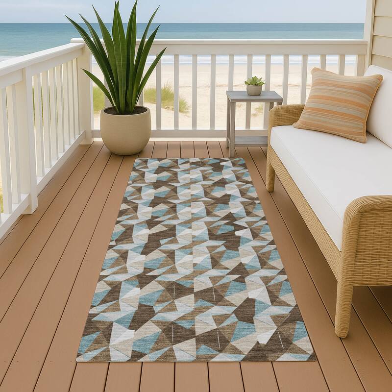 Machine Washable Indoor/ Outdoor Chic Hooper Chantille Rug - Chocolate - 2'3" x 7'6"