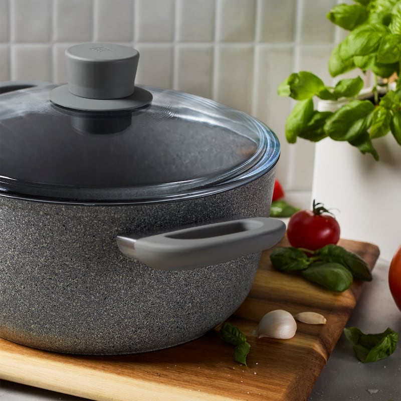 ZWILLING Parma Plus Ceramic 4.8-qt Aluminum Ceramic Nonstick Dutch Oven with Lid - Grey