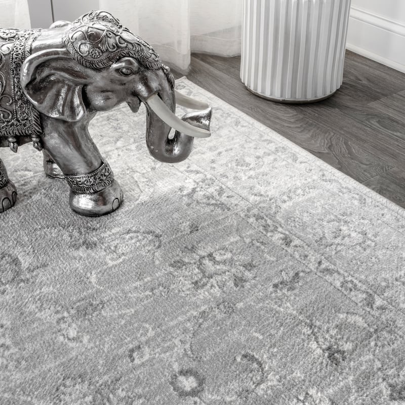 JONATHAN Y Traditional Persian Vintage Area Rug
