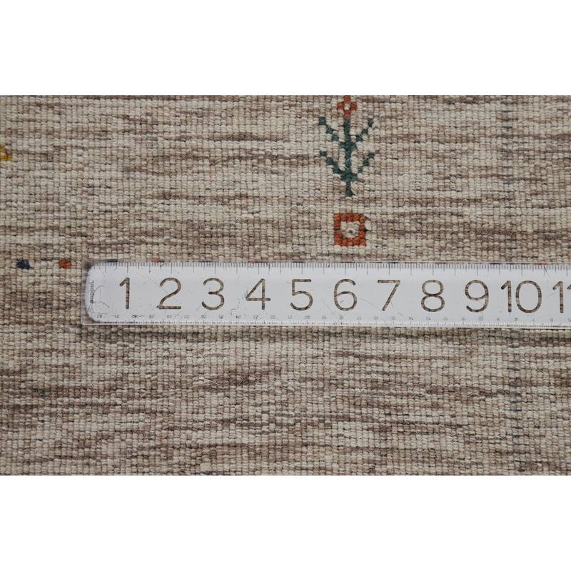 Hand Knotted Oriental 100% Wool Carpet Tribal Animal Pictorial Beige & Ivories Gabbeh Area Rug - 5' 9'' X 3' 10''