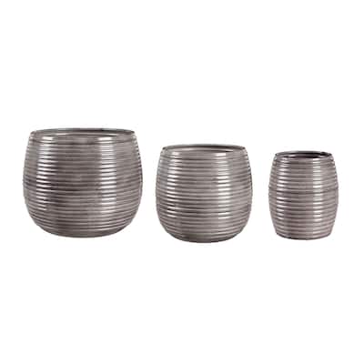 Metal Ribbed Planter, (Set of 3)