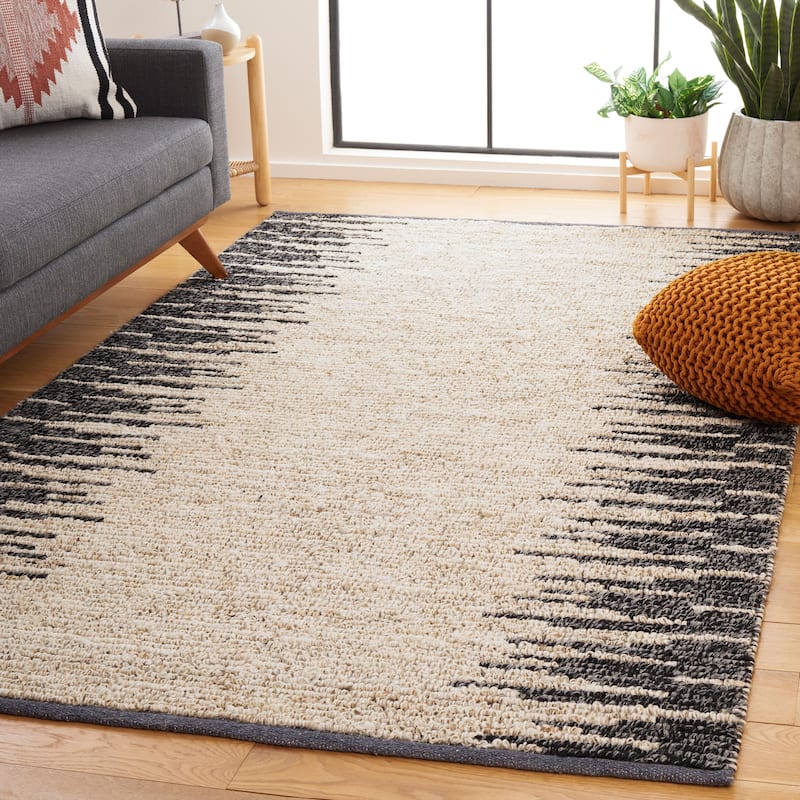 SAFAVIEH Handmade Natural Fiber Eliette Boho Jute & Wool - 3' x 5' - Bleach/Black - Rectangle