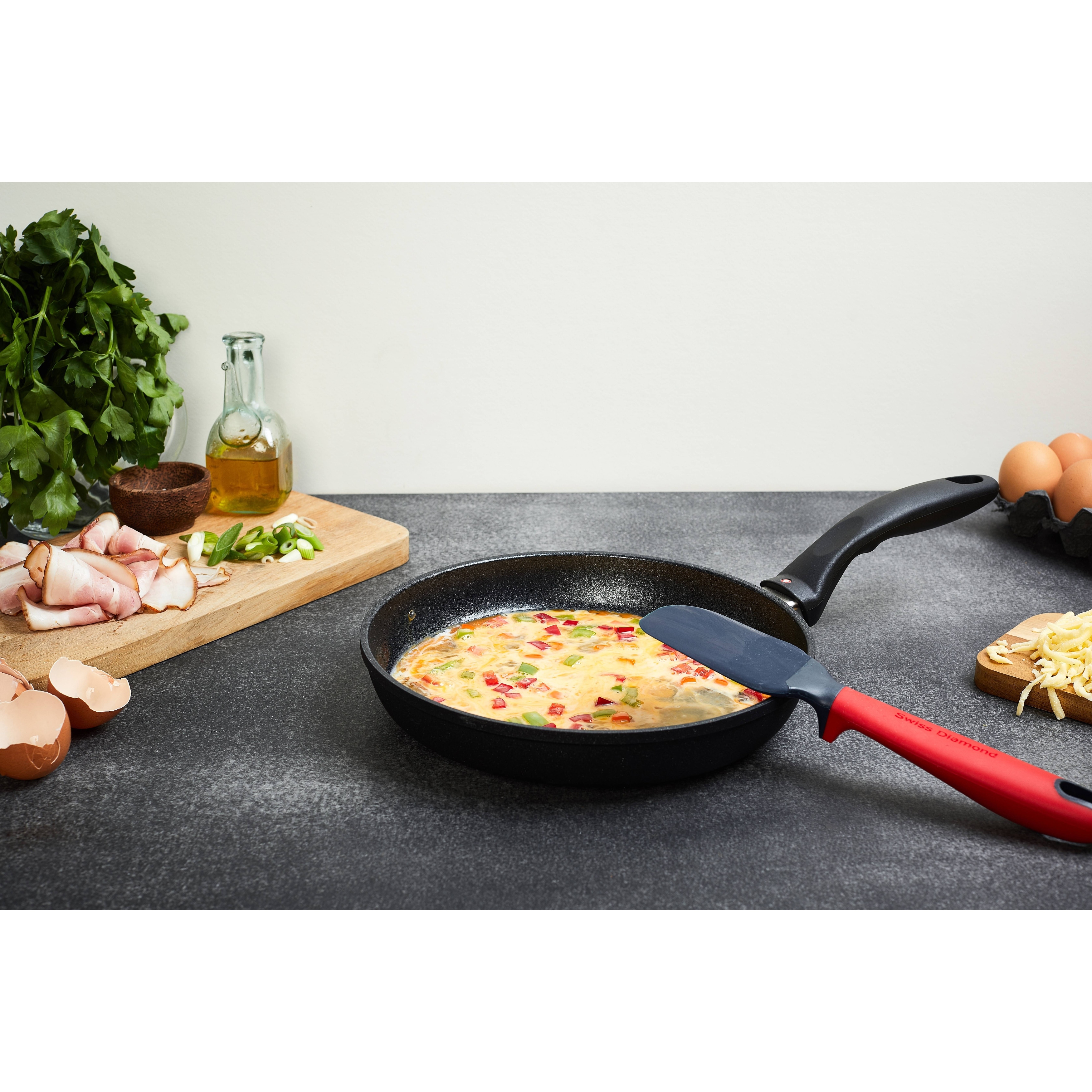 XD Nonstick 8 Fry Pan with Lid