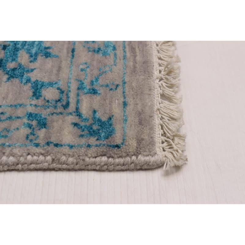 ECARPETGALLERY Hand-knotted Heritage Light Grey Silk, Wool Rug - 6' 1" x 8' 11"