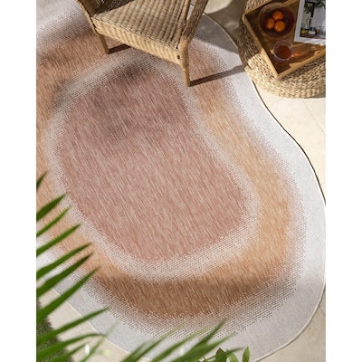 Livabliss Miami Beach Traditional Indoor/Outdoor Area Rug