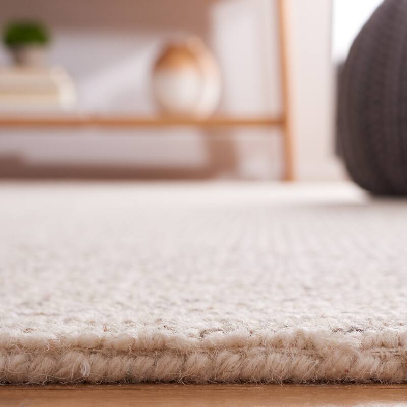 SAFAVIEH Handmade Abstract Cemile Modern Wool Rug