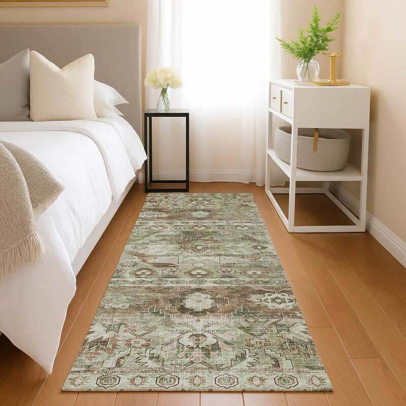 Machine Washable Indoor/ Outdoor Traditional Hudson Chantille Rug