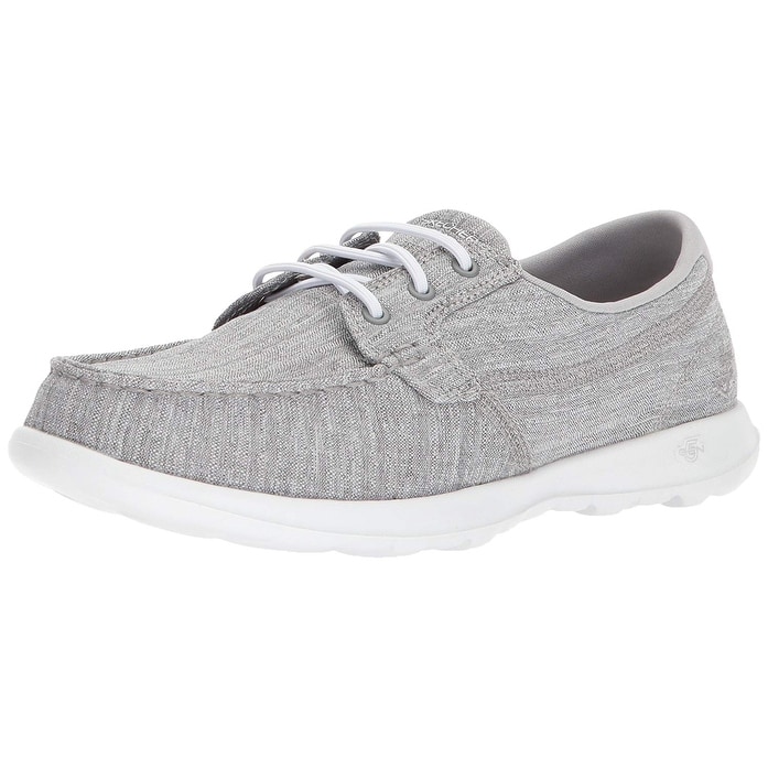 womens wide boat shoes