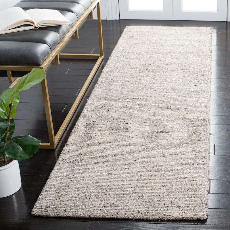 SAFAVIEH Handmade Himalaya Color Frame Wool/ Viscose Rug - 2'3" x 8' Runner - Brown