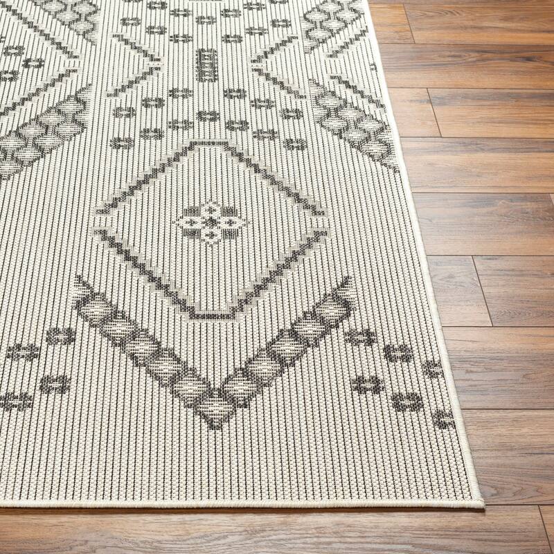 Livabliss Ravello Casual Moroccan Indoor/ Outdoor Area Rug