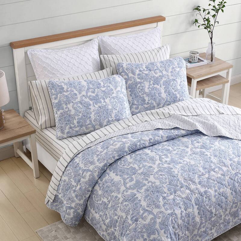 Stone Cottage Field Of Paisley Cotton Reversible Blue Quilt Set
