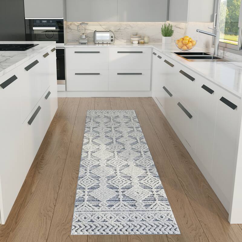 Monique Moroccan Diamond Indoor Area Rug