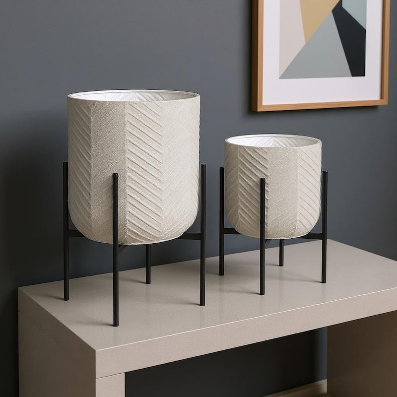 HomeRoots Set of Two Black Metal 20 Ounce Round Pot Planters - 15.35 in. x 24.80 in. x 15.35 in. - Black - 15.35 in. x 24.80 in.  x 15.35 in.