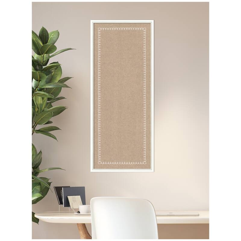 Kate and Laurel Pinboard White Scalloped Edge
