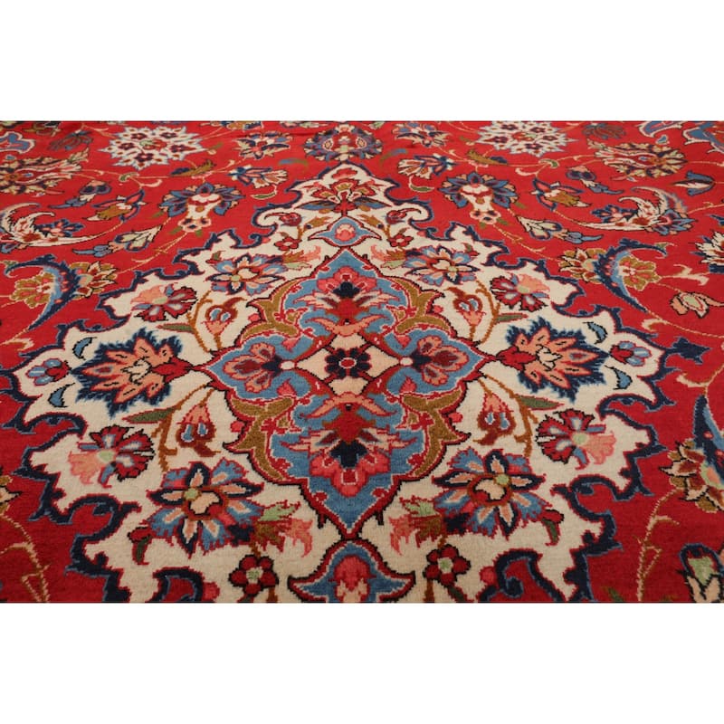 7'2''x10'4'' Hand Knotted Wool Red Isfahan Traditional Rug - 7' 2'' x 10' 4''