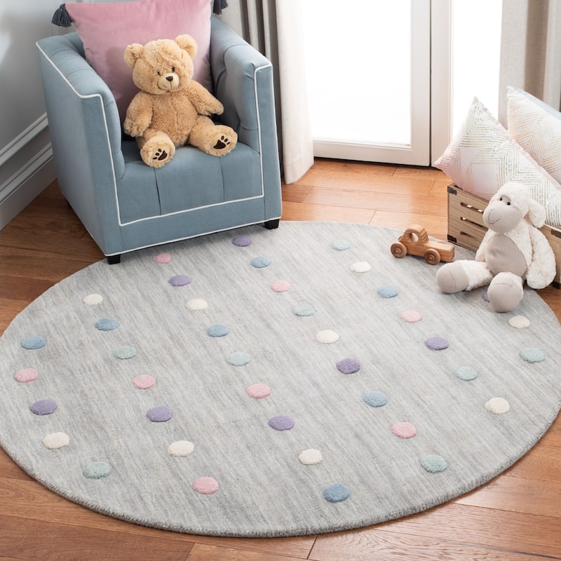 SAFAVIEH Kids Jayshree Polka Dot Wool Rug - 5' Round - Silver - Round