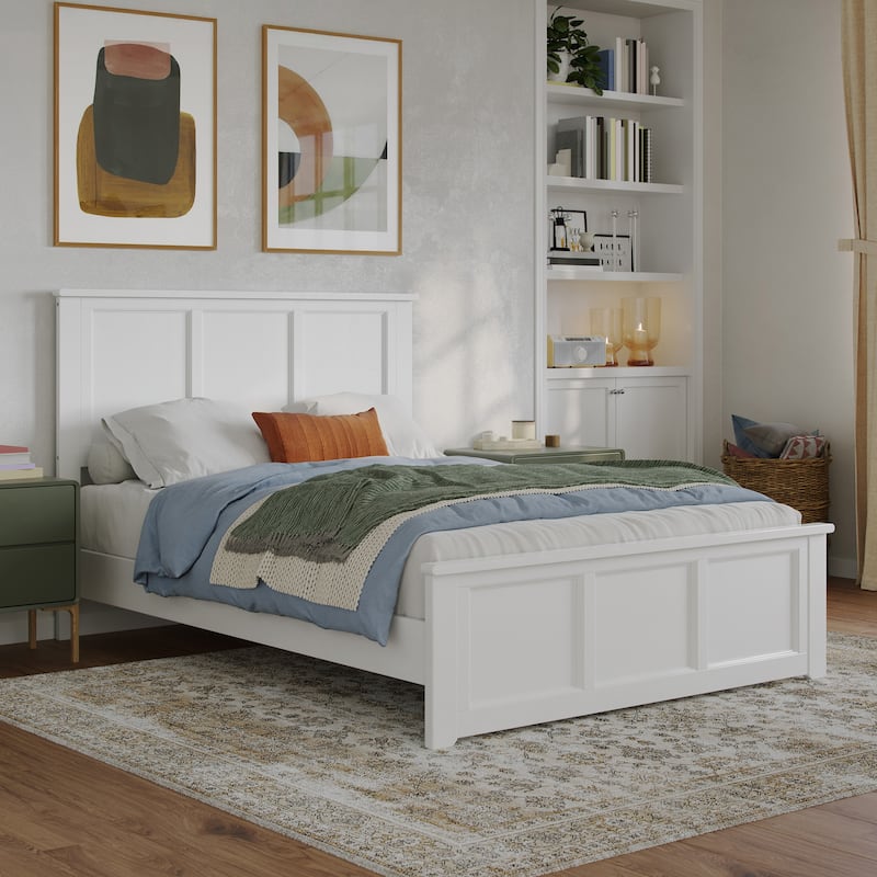 Charlotte Solid Wood Low Profile Platform Bed with Matching Footboard - White - Full