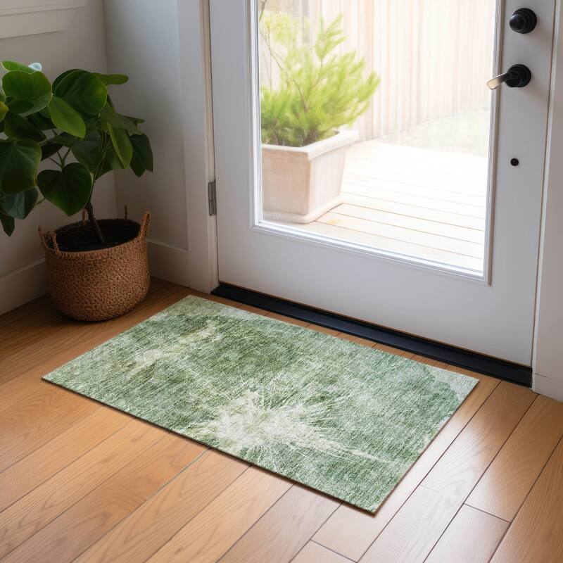 Machine Washable Indoor/ Outdoor Chantille Modern Tree Grain Rug - Fern - 1'8" x 2'6"
