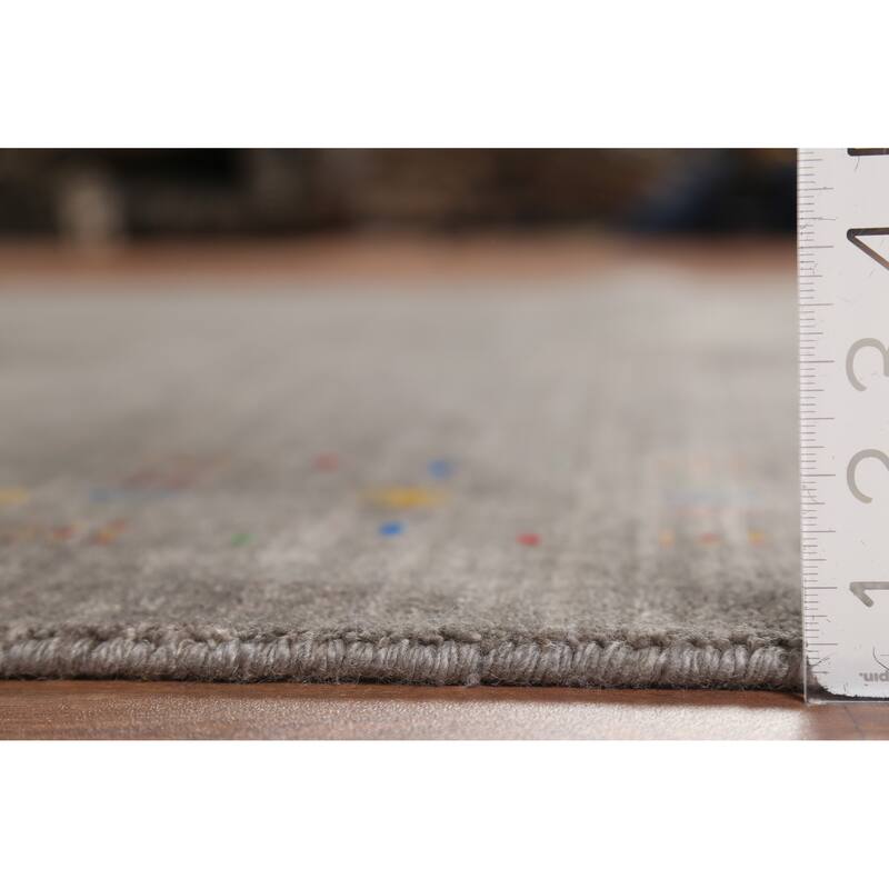 Tribal Gabbeh Area Rug Hand-Knotted Oriental Grey Wool Carpet - 5'5"x 7'7"