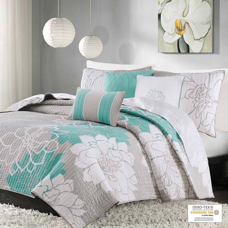 GDF Studio - Lola Printed Cotton Reversible Quilt Set with Throw Pillows