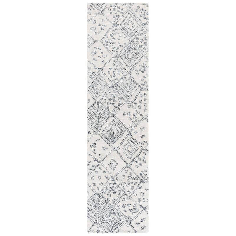 SAFAVIEH Handmade Ebony Maiki Boho Wool Rug - 2'3" x 9' Runner - Ivory/Grey