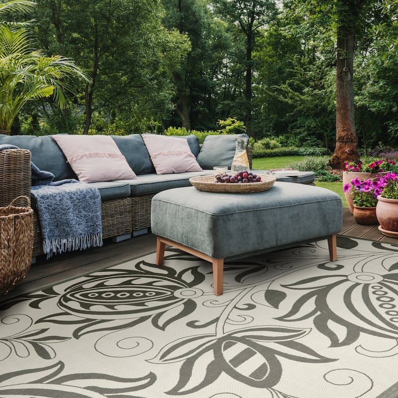 SAFAVIEH Courtyard Oxana Indoor /Outdoor Waterproof Patio Backyard Rug