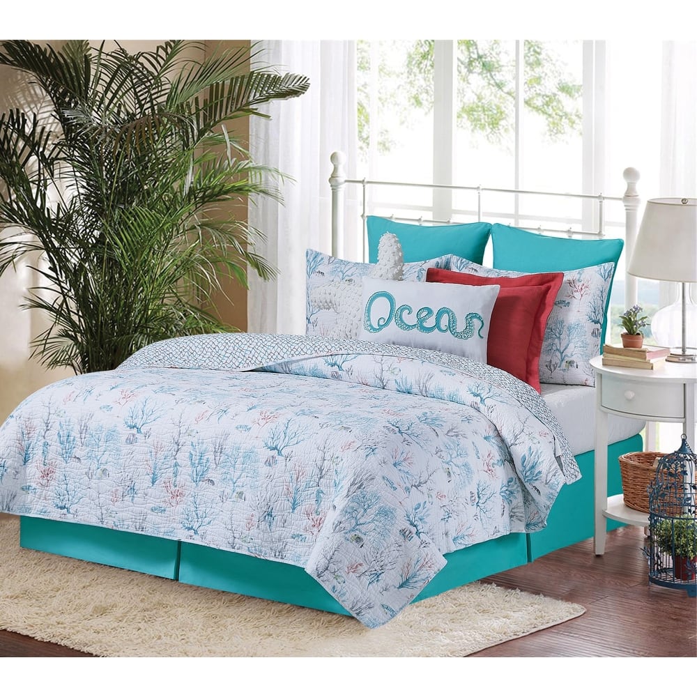 St. Vincent Coastal Beach Cotton Quilt Set - Reversible and Machine Washable