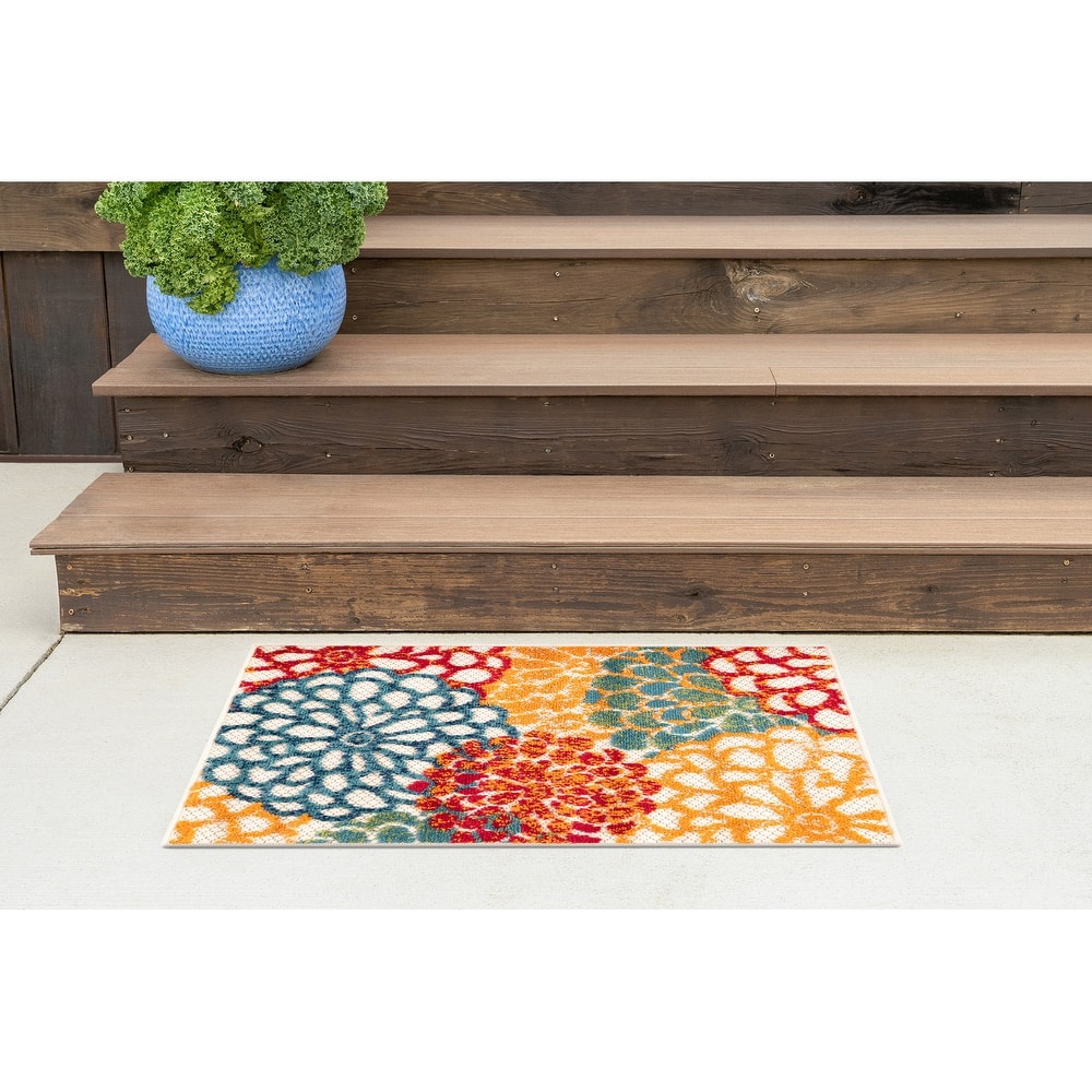 Origin Coastal Floral Indoor/Outdoor Area Rug
