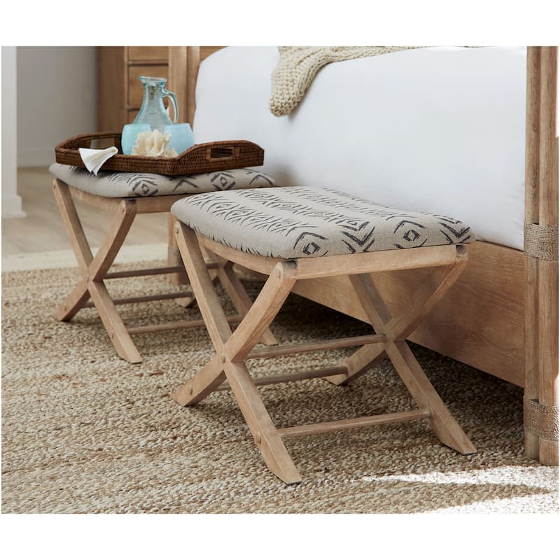 Hooker Furniture 6950-90119 Retreat 26" Wide Wood Framed Polyester