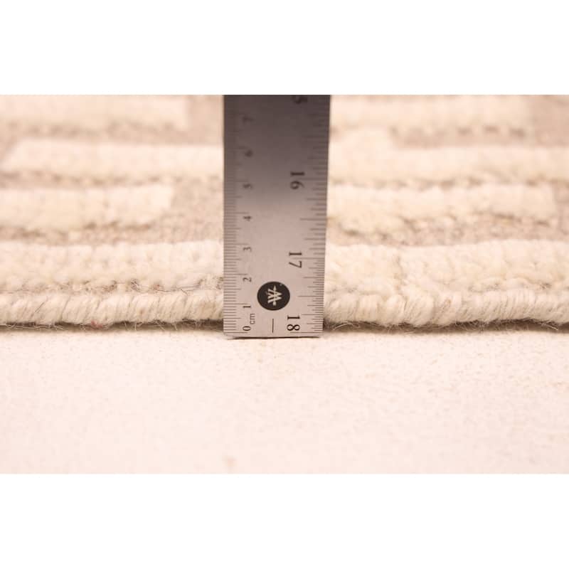 ECARPETGALLERY Hand-knotted Tangier Cream Wool Rug - 7'10 x 10'1