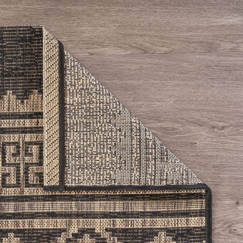 Sevita Sadie Geometric Black/Brown Indoor/Outdoor Area Rug