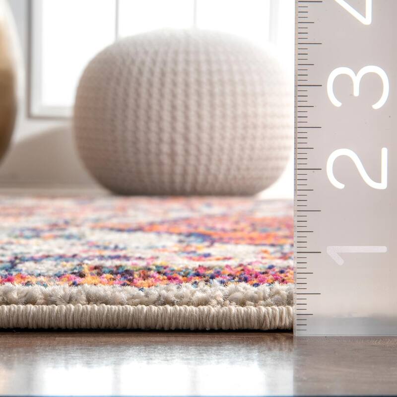 Nuloom Diamond Elayne Area Rug