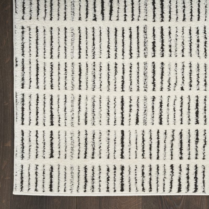 Gani Power Loomed Geometric Modern Stain Resistant Area Rug By HomeRoots - 71' X '47' X '0.63