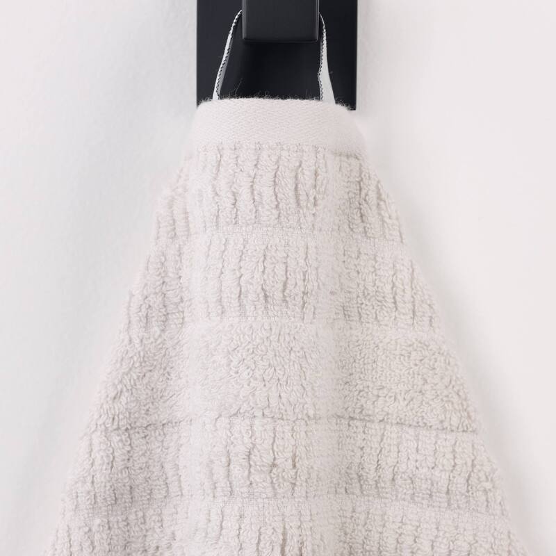 Superior Mika Smart Twist Cotton 8 Piece Towel Set