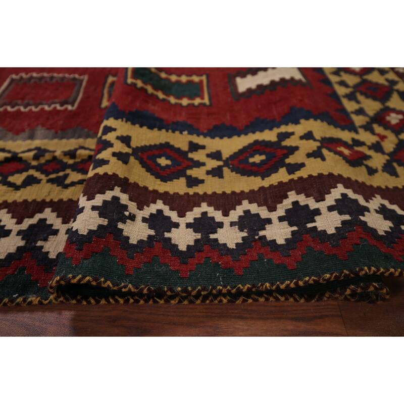 Vegetable Dye Red Kilim Qashqai Persian Vintage Wool Carpet - 5'6"x 9'3"