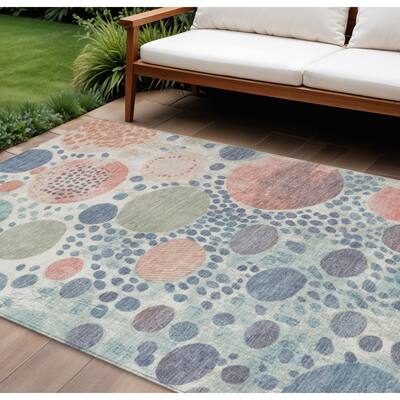 HomeRoots Geometric Transitional Rectangle Outdoor Rug