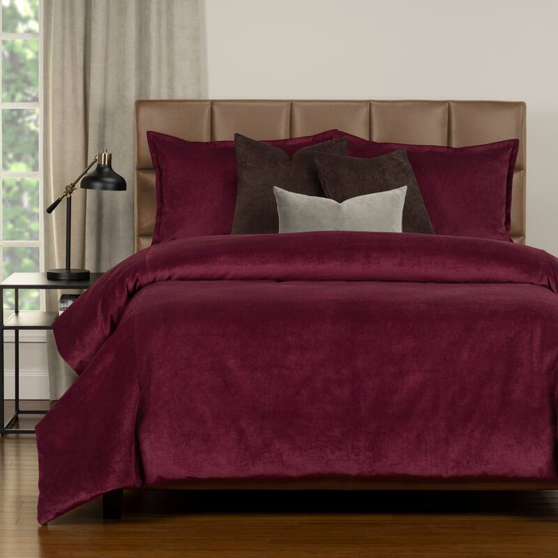 Mixology Padma 7 Piece Duvet Cover and Insert Set - Wine - California King