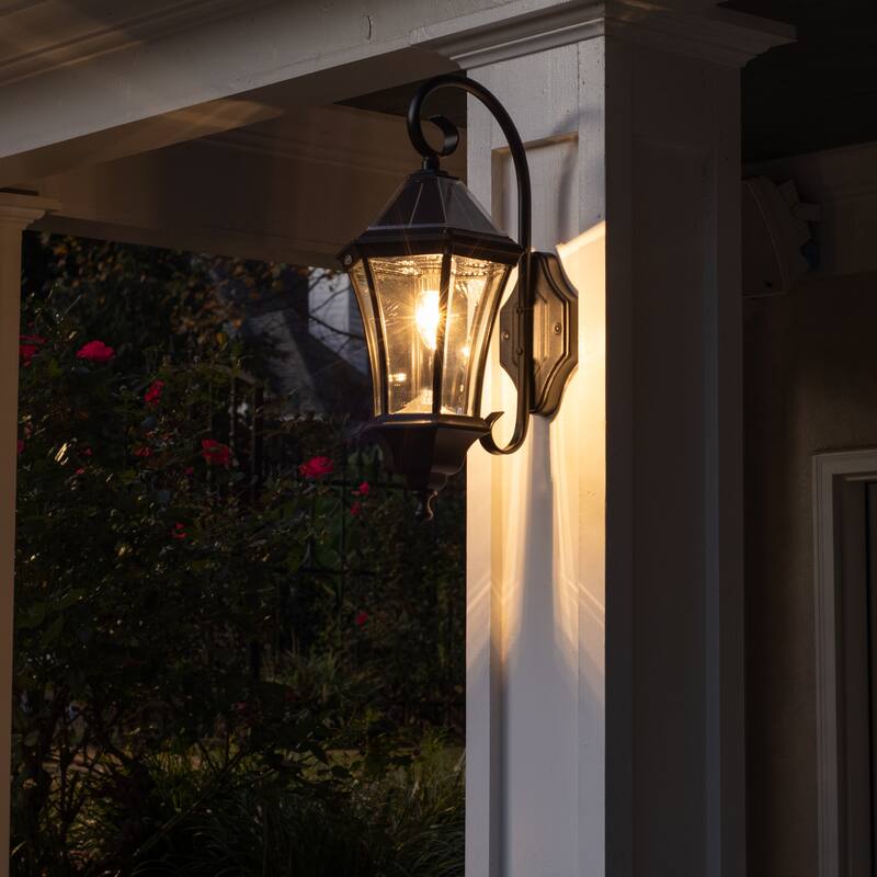 Victorian Black 150 LM Solar Wall Sconce Lantern with Morph Technology