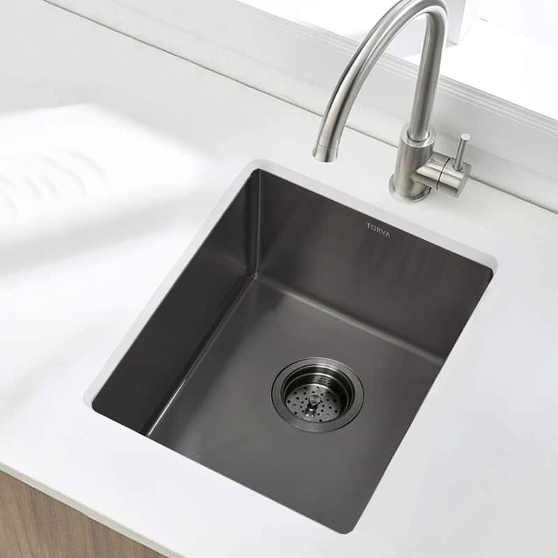 Black Kitchen Sink, 16 Gauge Stainless Steel Single Bowl Undermount Sink-15 x 17 x9