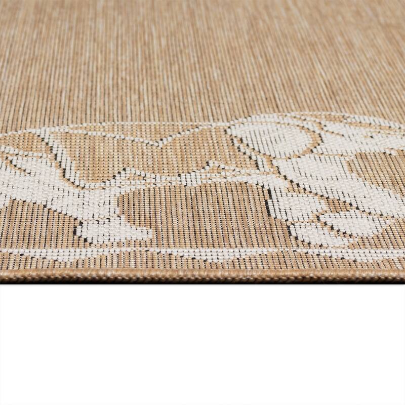 Liora Manne Carmel Marching Elephants Indoor/Outdoor Area Rug
