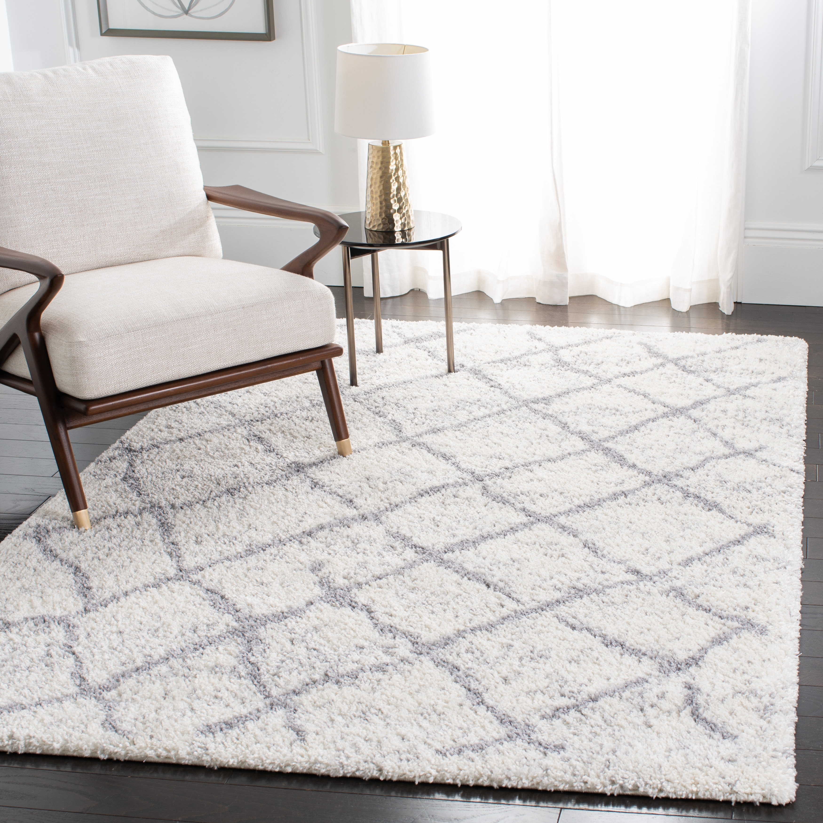 SAFAVIEH Tahoe Shag Tomita Moroccan 1.2-inch Thick Rug