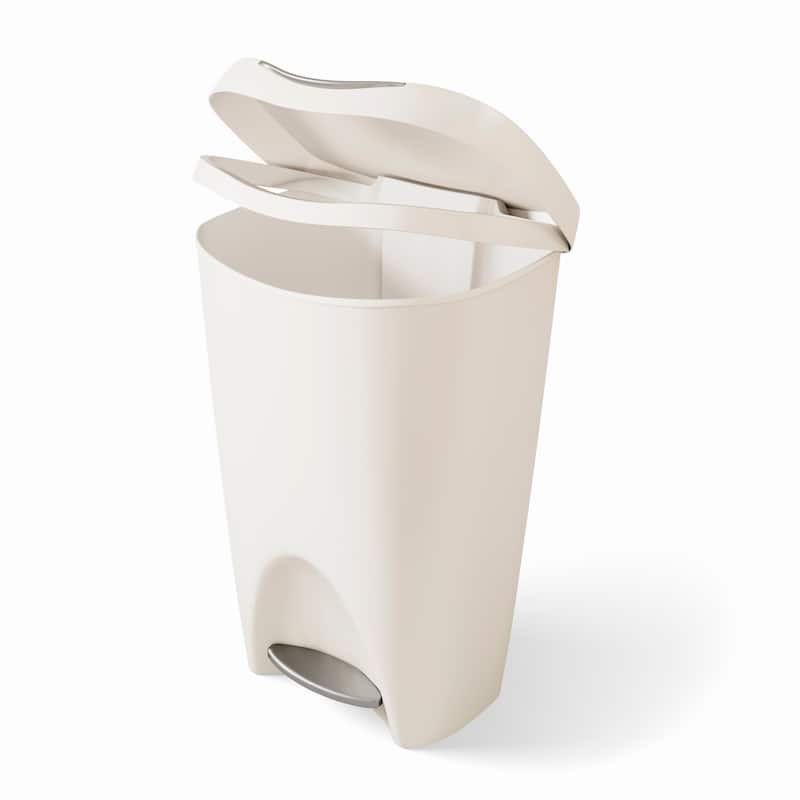 Umbra BRIM Step Trash Can
