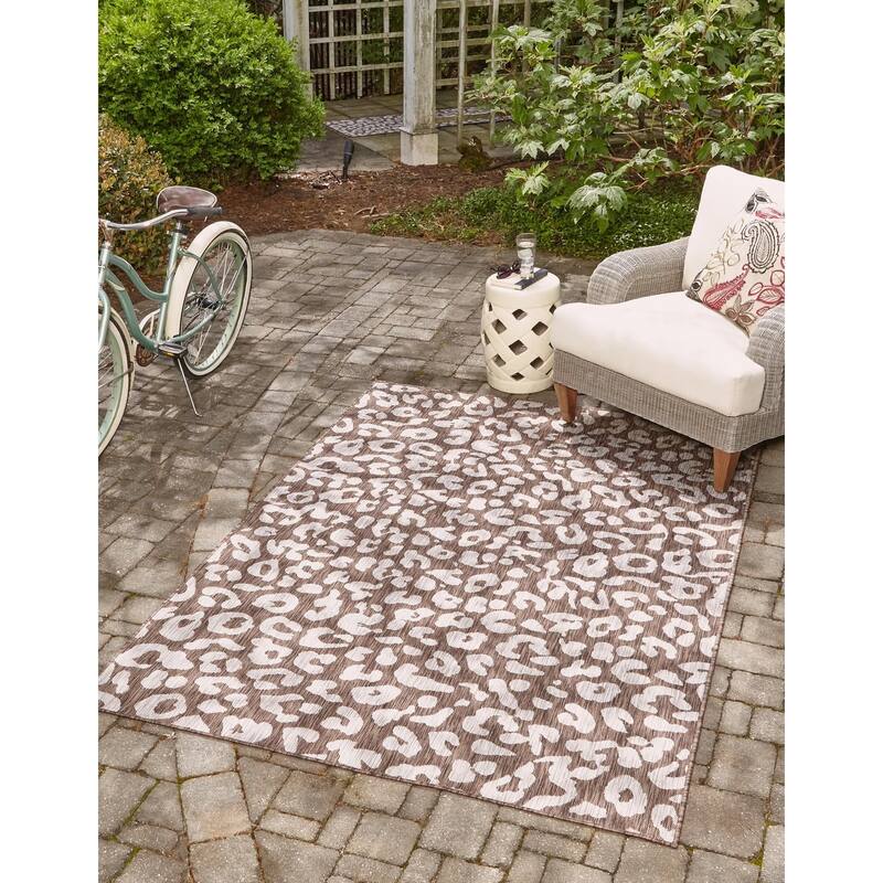 Outdoor Gallery Collection Area Rug - Brown - 9'x12'
