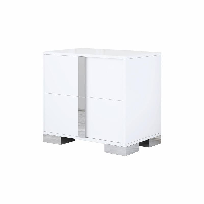 Mirrored Nightstand with Metal Handle and 2 Drawers