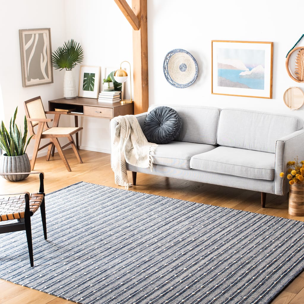 SAFAVIEH Handmade Striped Kilim Latoria Modern Cotton Rug -